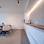 Apartment Elyana With Balcony By Interhome *