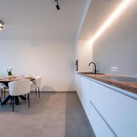 アパート Elyana With Balcony By Interhome *