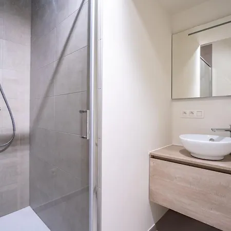 Elyana With Balcony By Interhome ブランケンベルヘ