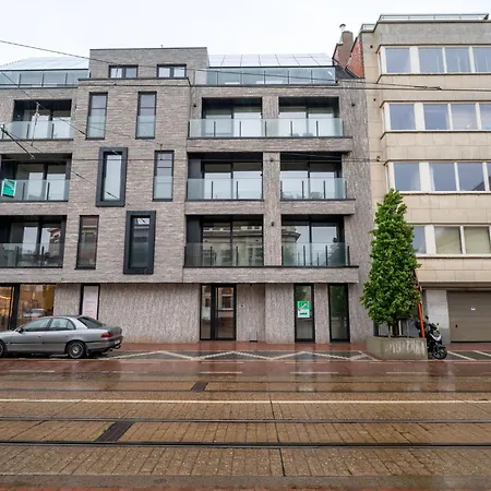 Elyana With Balcony By Interhome アパート