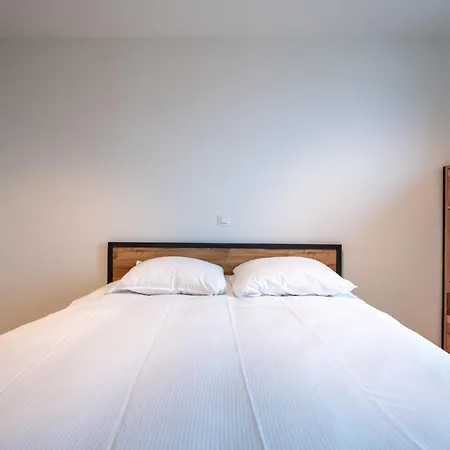 Elyana With Balcony By Interhome