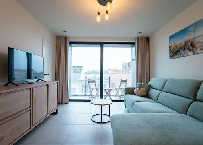 Elyana With Balcony By Interhome *