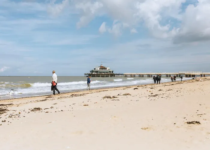 Elyana With Balcony By Interhome 布兰肯贝赫